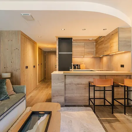 Rochebrune - Superbe Au Depart Des Pistes